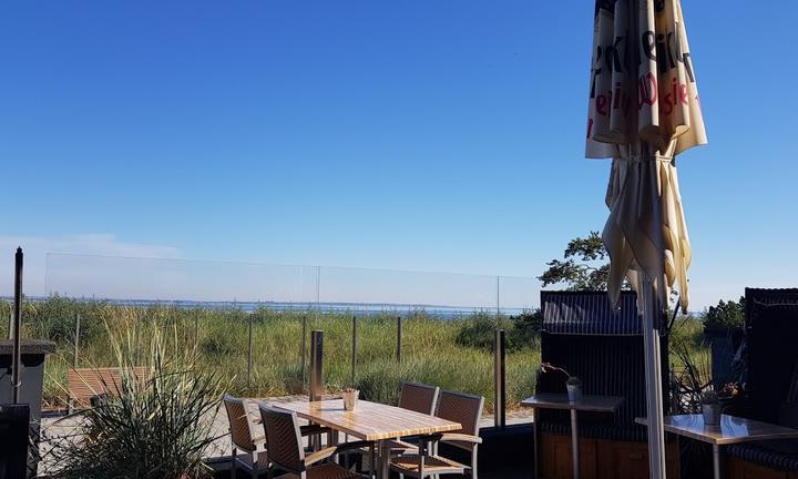 Seaside Lounge Restaurant